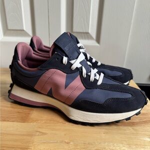 New Balance x FIGS 327 - Navy & Pink - Men’s 9.5/Women’s 11.5